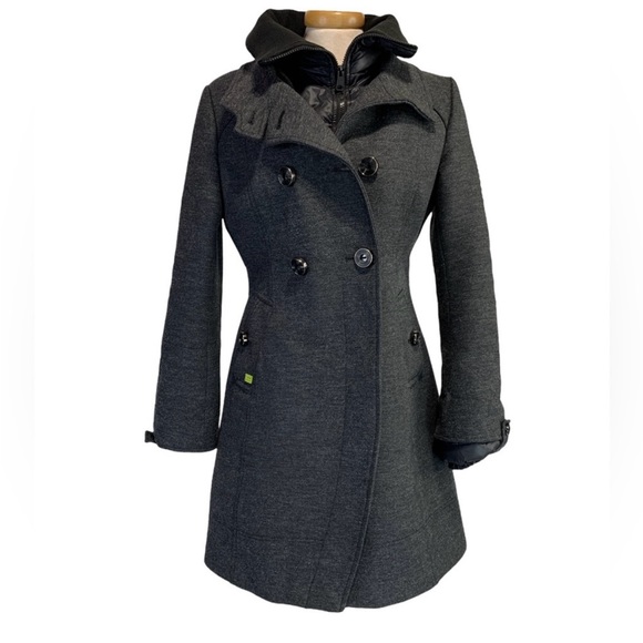 Soia and Kyo Wool Blend Jacket with Down Filled Bib and Cuffs - Picture 3 of 10